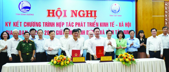 Tay Ninh, Binh Duong Join Hands for Socioeconomic Development